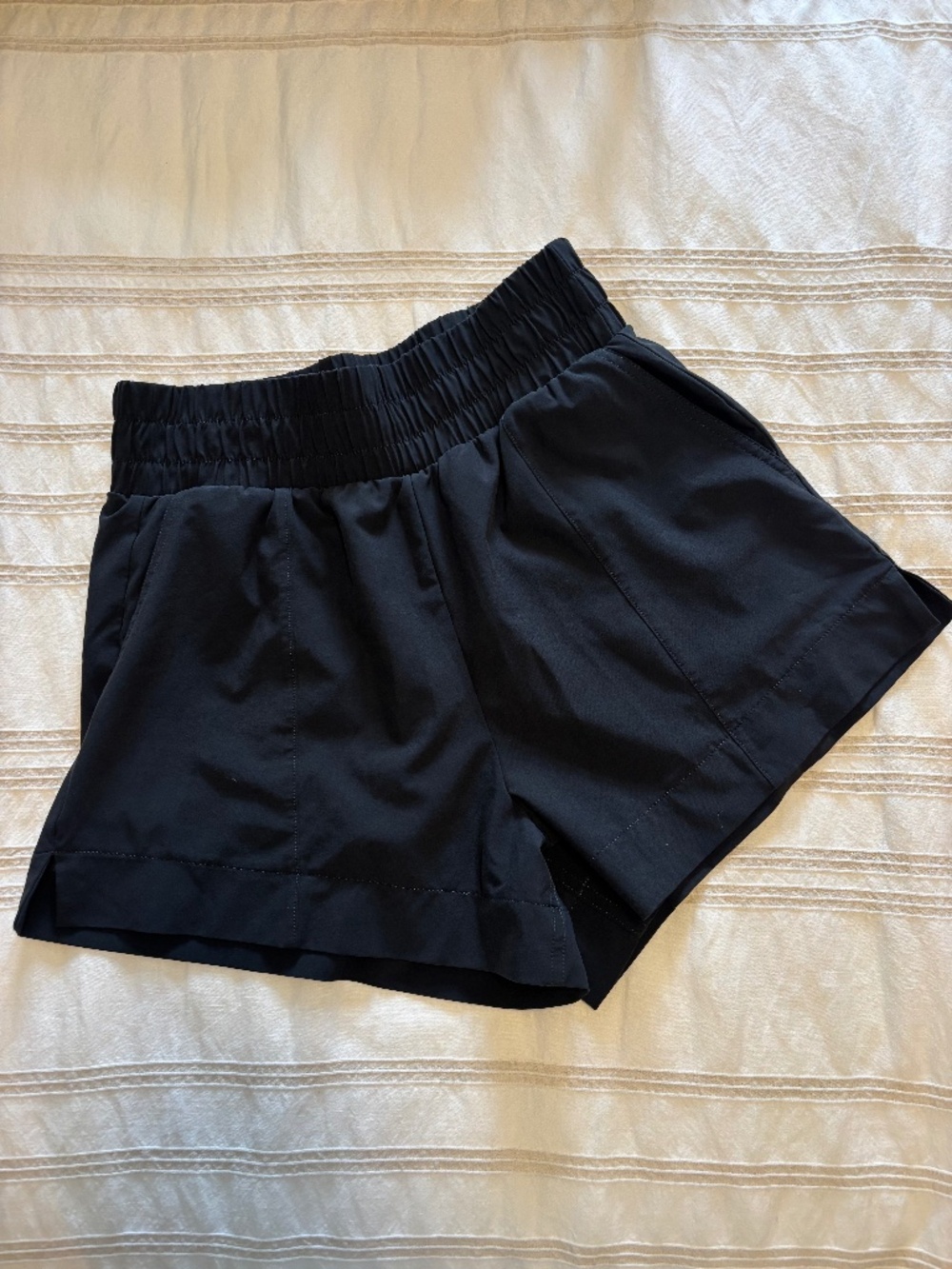 Black high-waist Abercrombie & Fitch exercise shorts
